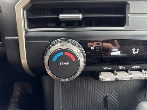 New 2026 Toyota Tacoma SR5 image 18