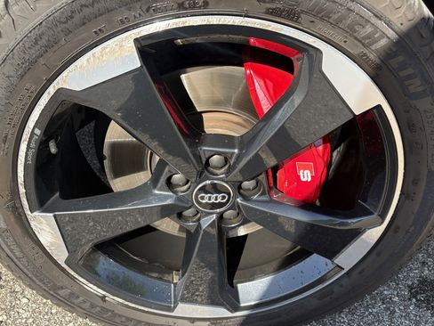 Used 2020 Audi SQ5 Premium Plus w/ Premium Plus Package image 12