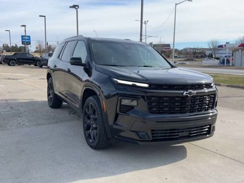 Used 2026 Chevrolet Traverse RS w/ LPO, Floor Liner Package image 3