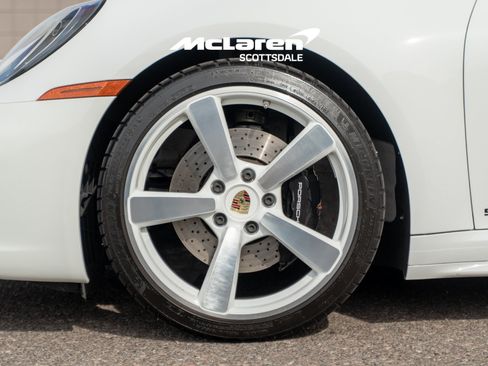 Used 2023 Porsche 911 Targa 4S AWD/4WD image 33