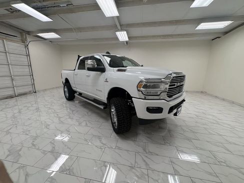 Used 2024 RAM 2500 Laramie image 2