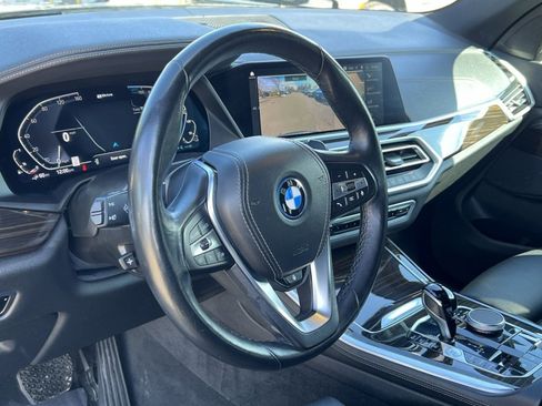 Used 2023 BMW X5 xDrive45e image 13