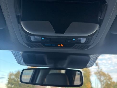 Used 2024 Ford F150 XLT w/ Mobile Office Package image 31