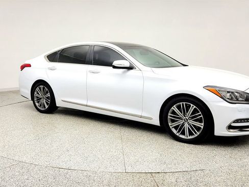 Used 2018 Genesis G80 3.8 w/ Option Group 02 image 3