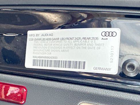 Used 2021 Audi A4 2.0T Premium w/ Convenience Package image 32