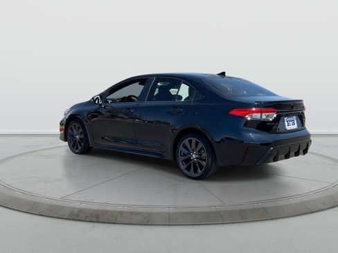 Used 2024 Toyota Corolla SE FWD image 6