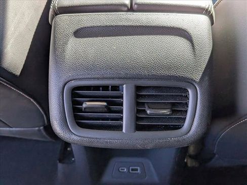 Used 2023 Buick Envision Essence image 15