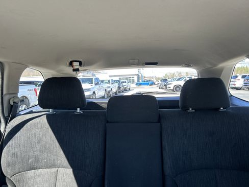 Used 2014 Subaru Outback 2.5i Premium w/ Accessory Value Package (OYS) image 33