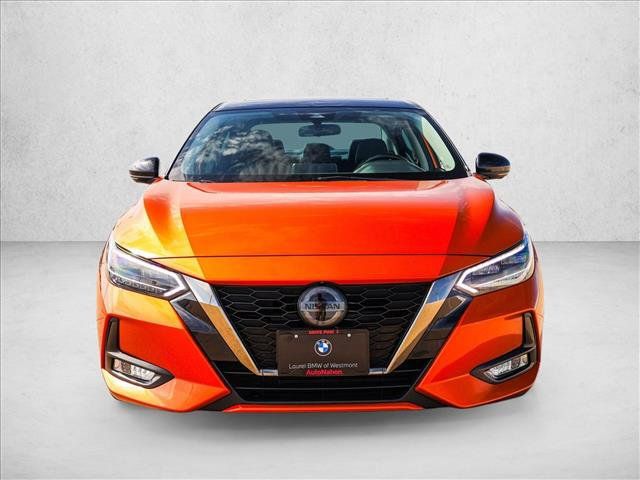 Used 2022 Nissan Sentra SR w/ SR Premium Package FWD image 2