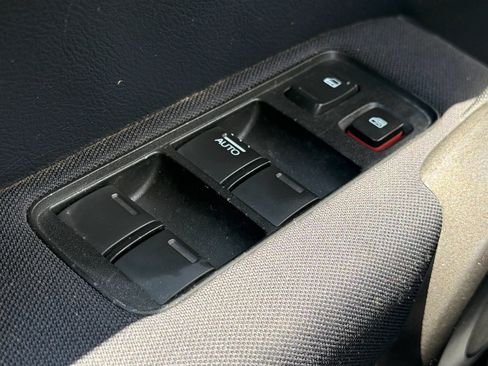 Used 2011 Honda CR-V LX image 23