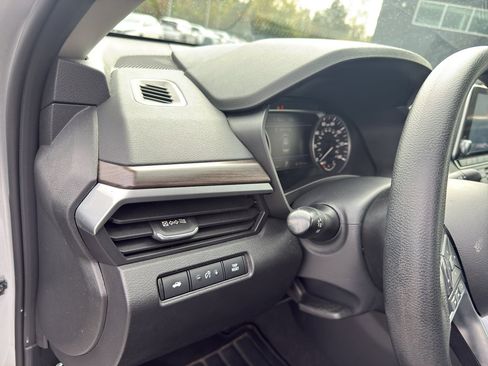 Certified 2023 Nissan Altima 2.5 SV image 14