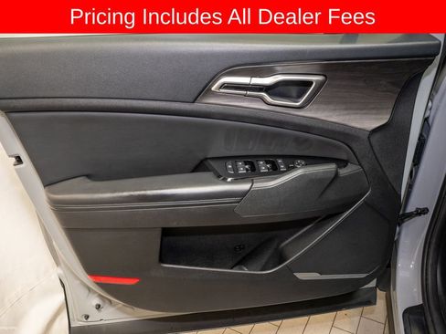 Used 2023 Kia Sportage X-Line w/ X-Line Premium Package AWD/4WD image 13