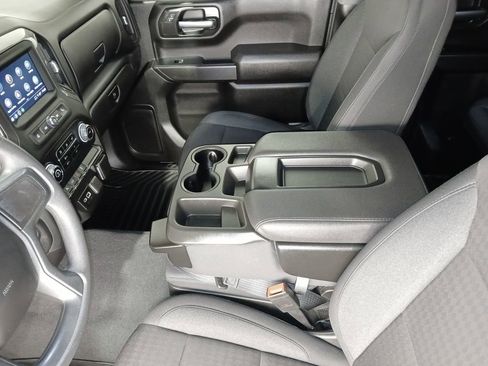 Used 2024 Chevrolet Silverado 1500 Custom AWD/4WD image 17