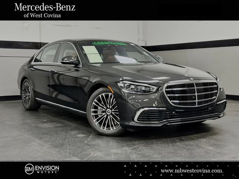 Used 2024 Mercedes-Benz S 580 4MATIC Sedan image 1