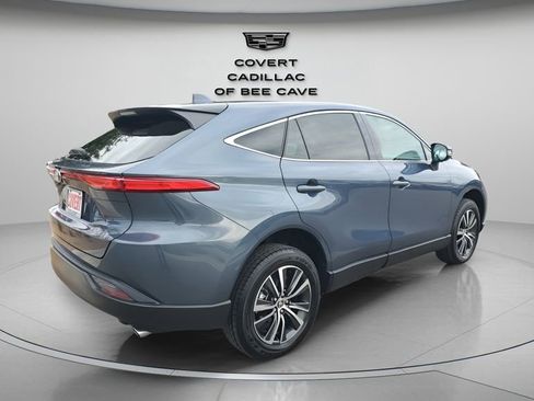 Used 2024 Toyota Venza LE image 9