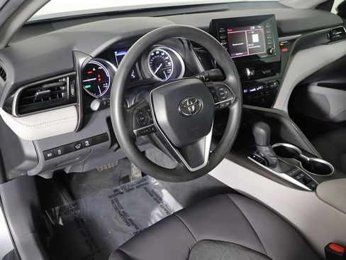 Used 2023 Toyota Camry LE image 20