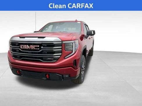 Used 2024 GMC Sierra 1500 AT4 w/ Technology Package image 8