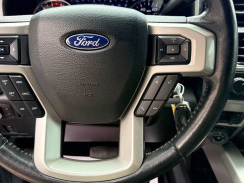 Used 2021 Ford F250 Lariat AWD/4WD image 27