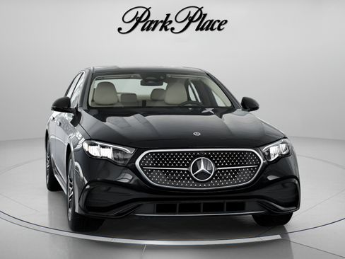 Used 2026 Mercedes-Benz E 450 4MATIC Sedan image 35