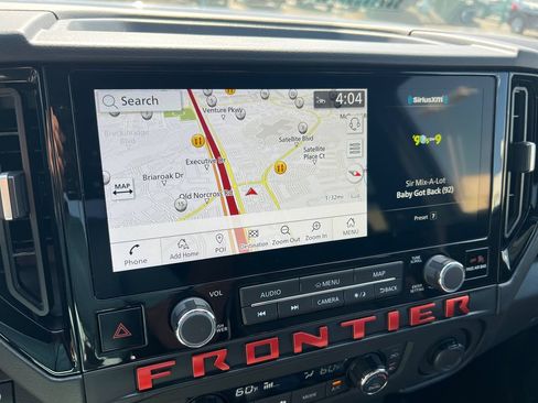 Used 2025 Nissan Frontier PRO-4X w/ Pro Premium Package AWD/4WD image 25