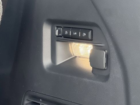 New 2026 Ford Explorer Platinum image 26