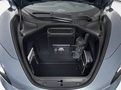 New 2026 McLaren 750S Performance image 35