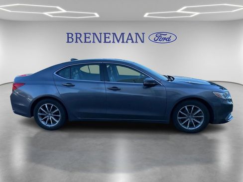 Used 2019 Acura TLX image 4