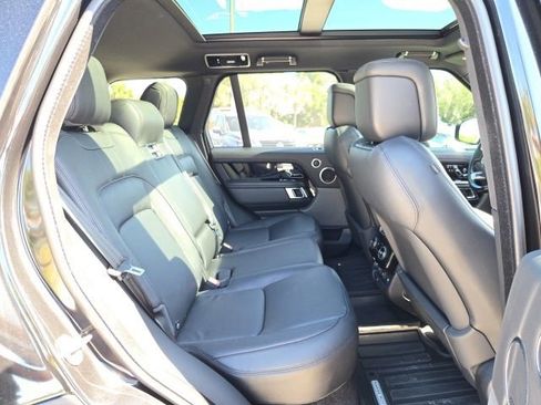 Used 2022 Land Rover Range Rover Westminster Edition image 10