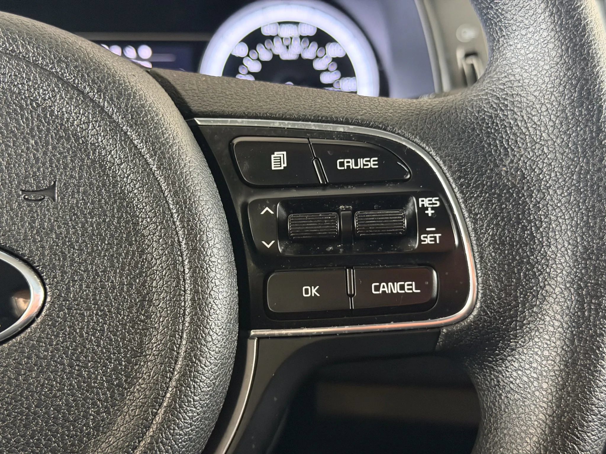Used 2018 Kia Niro LX FWD image 31