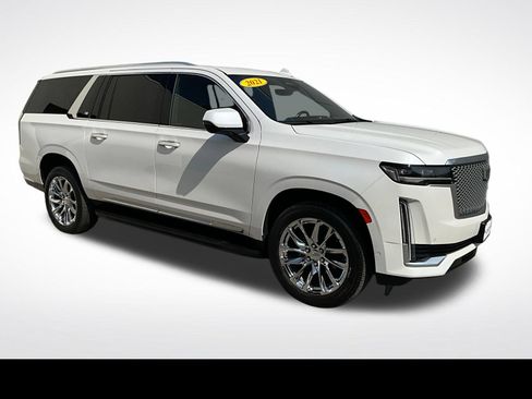 Used 2021 Cadillac Escalade ESV Premium Luxury w/ LPO, Radiant Package AWD/4WD image 21