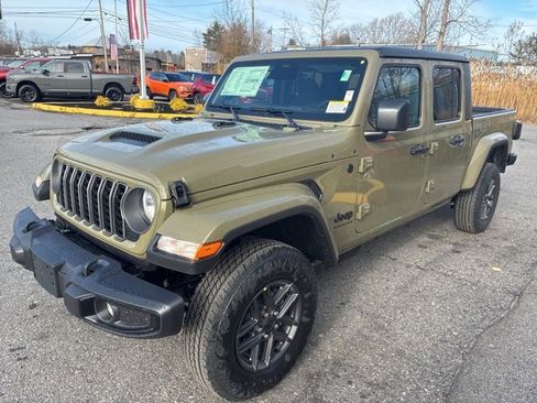 New 2026 Jeep Gladiator Sport image 3