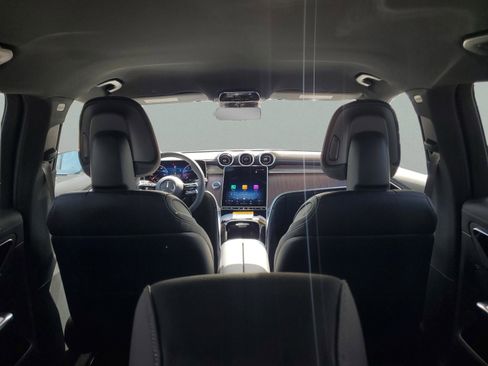 Used 2026 Mercedes-Benz GLC 300 image 8