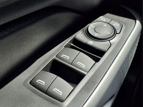 New 2026 Chevrolet Trax LT w/ Driver Confidence Package image 16