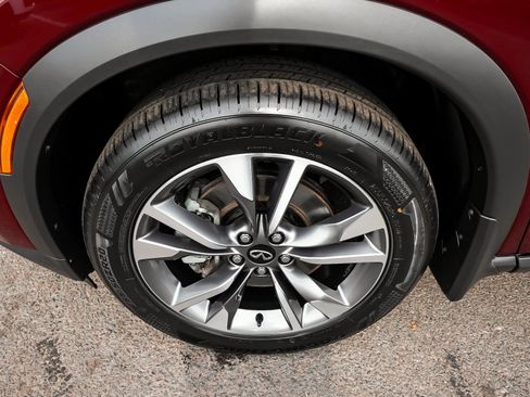 Used 2024 INFINITI QX60 Luxe AWD/4WD image 9