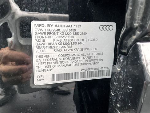 Used 2025 Audi Q3 2.0T Premium Plus image 34
