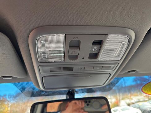 Used 2011 Honda Pilot EX-L image 26