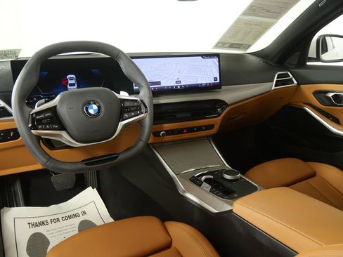 Used 2025 BMW 330i Sedan RWD image 17