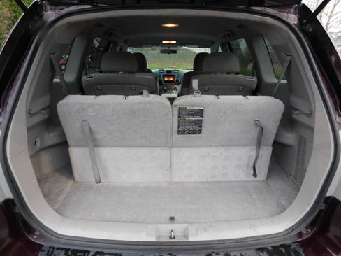 Used 2013 Toyota Highlander Limited w/ Cold Weather Pkg image 5