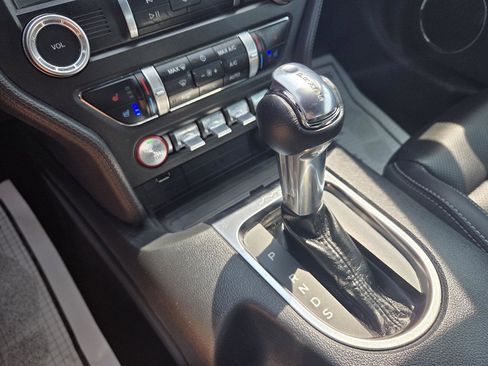 Used 2023 Ford Mustang Premium image 15