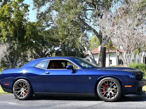 Used 2017 Dodge Challenger SRT Hellcat image 8