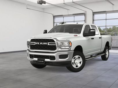Used 2024 RAM 2500 Tradesman w/ Chrome Appearance Group