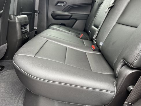 Certified 2025 Chevrolet Colorado LT w/ LT Convenience Package image 21