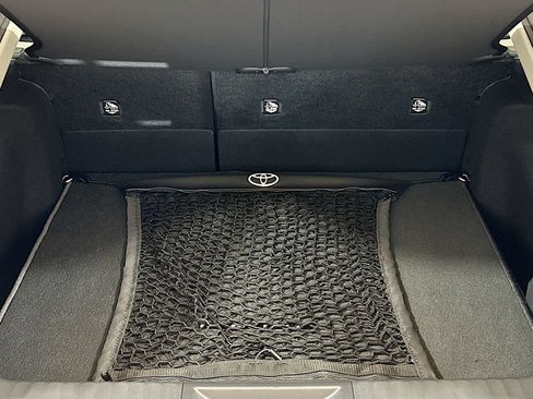 New 2026 Toyota Prius XLE FWD image 24