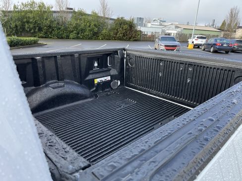 Used 2020 Ford F150 XLT w/ Trailer Tow Package image 10