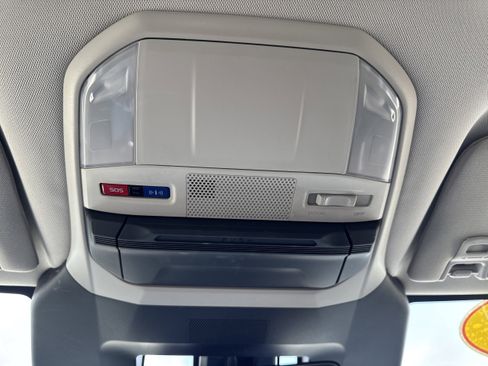 Used 2023 Subaru Ascent Limited image 23