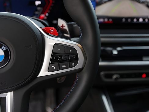 Used 2026 BMW X6 M Competition w/ Executive Package image 17