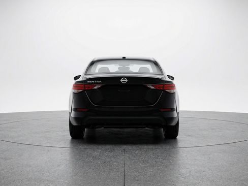 Used 2025 Nissan Sentra S FWD image 7