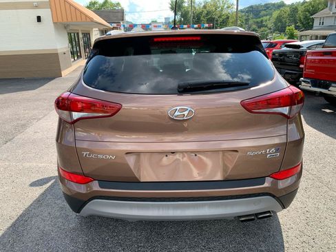 Used 2017 Hyundai Tucson Sport AWD/4WD image 4