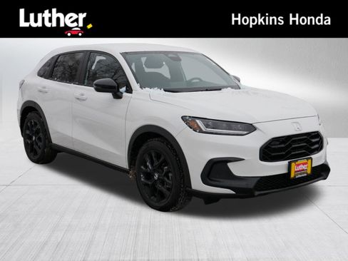 Certified 2024 Honda HR-V Sport image 1