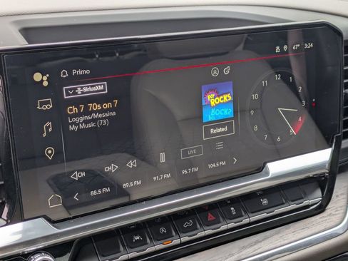 Used 2022 GMC Sierra 1500 SLT image 22